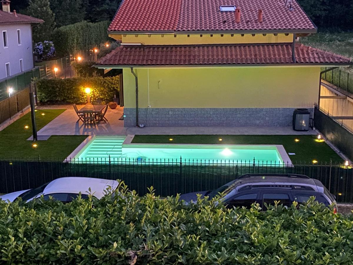 Famiglia Al Lago Casa Vacanza Reno Di Leggiuno Exterior foto